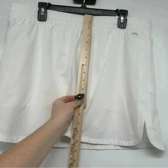 DSG SKORTS WOMENS XL BUNDLE OF TWO STRIDE PURE WHITE PICKLEBALL GOLF TENNIS - Picture 6 of 8